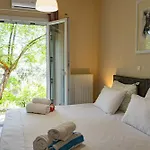 Eleonas Homes